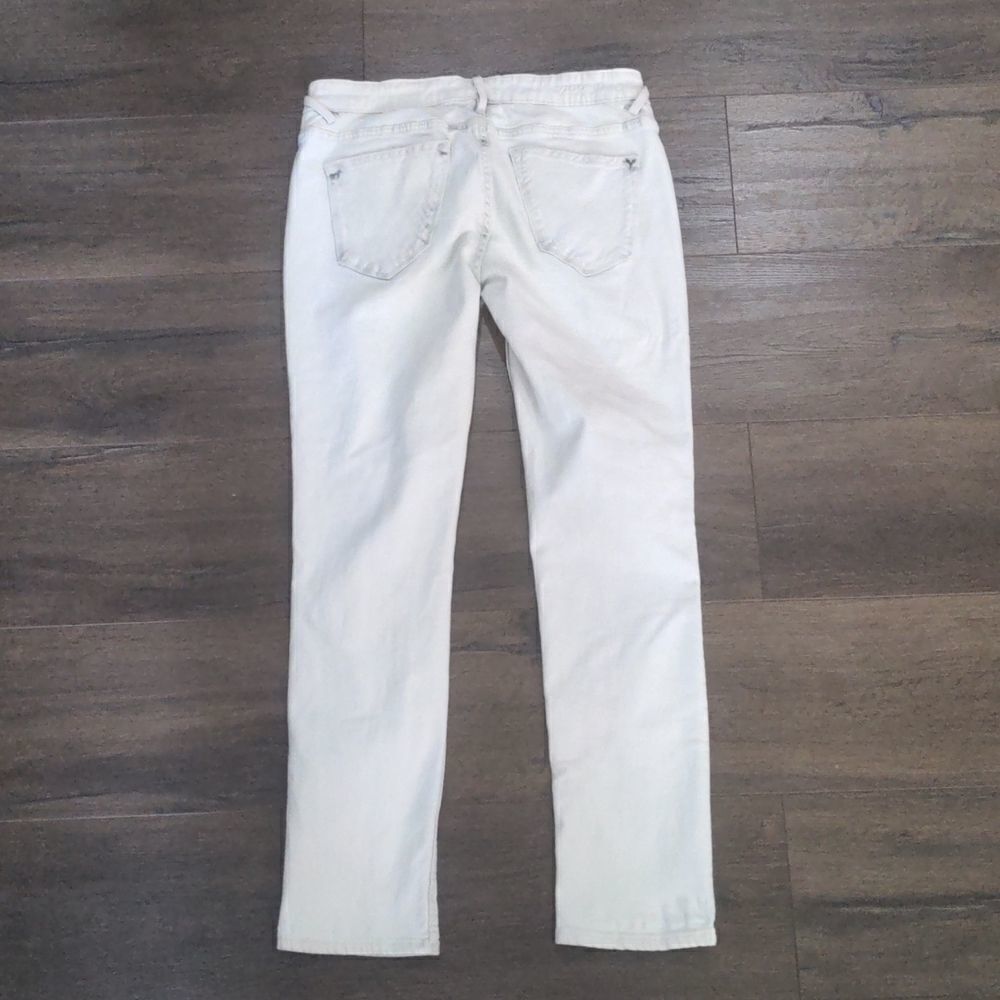 ‎Vigoss the Thompson Tomboy Distressed White Jeans - Picture 2 of 13